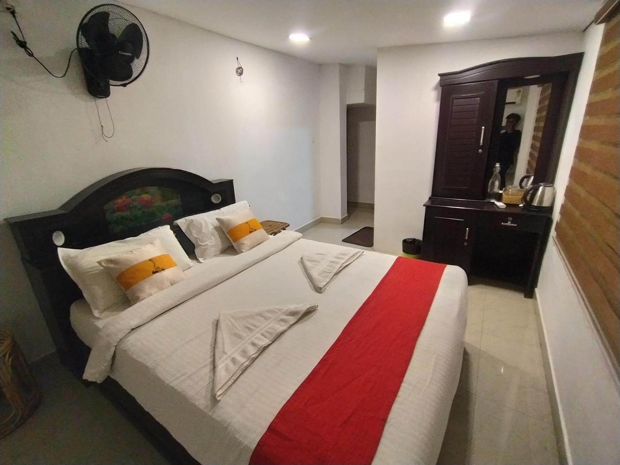 Mother'S Inn Homestay Kochi Екстериор снимка
